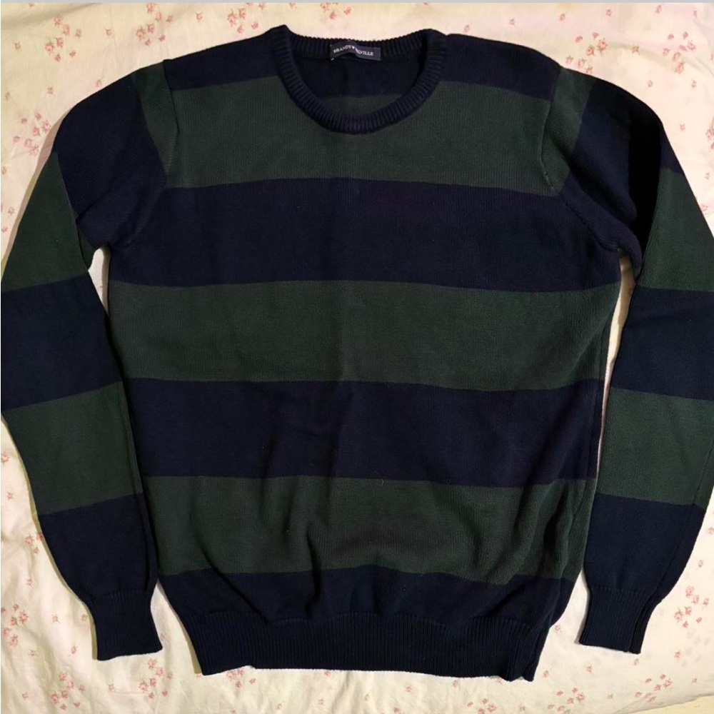 Brandy Melville stripped sweater